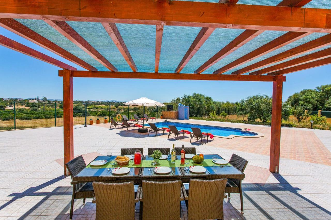 Villa Nincha - Heated Pool - Free Wi-Fi - Air Con Albufeira Exterior foto