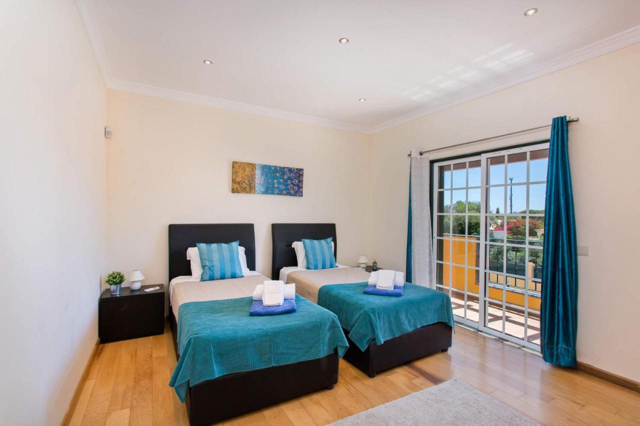 Villa Nincha - Heated Pool - Free Wi-Fi - Air Con Albufeira Exterior foto